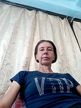 Snapshot of Tania9876 chatting on July 13, 2026, 7:22 am Tania9876 online show from July 13, 2026, 7:22 am