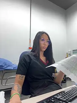 mina harker online show from April 21, 2026, 8:55 pm