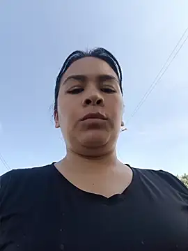 Snapshot of Karla__Morrison chatting on April 27, 2026, 1:31 pm Karla Morrison online show from April 27, 2026, 1:31 pm
