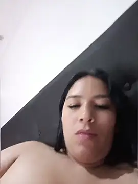 Snapshot of Karla__Morrison chatting on May 16, 2026, 2:19 am Karla Morrison online show from May 16, 2026, 2:19 am