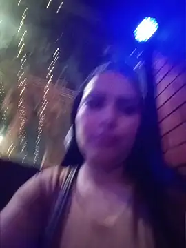 Snapshot of Karla__Morrison chatting on May 17, 2026, 2:42 am Karla Morrison online show from May 17, 2026, 2:42 am