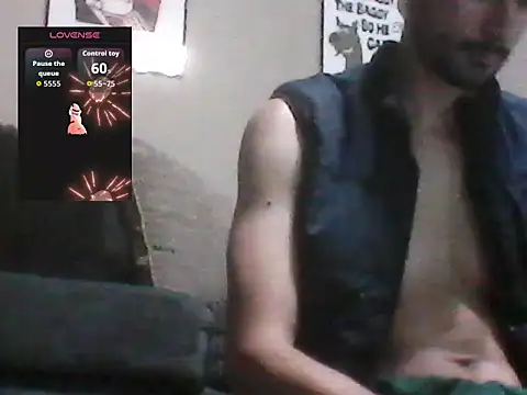 Snapshot of LiL-DRapXXX chatting on May 11, 2026, 4:04 pm LiL-DRapXXX online show from May 11, 2026, 4:04 pm