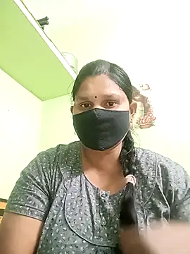 Snapshot of telugutanuja_ chatting on April 15, 2026, 5:20 pm telugutanuja online show from April 15, 2026, 5:20 pm