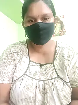 Snapshot of telugutanuja_ chatting on April 17, 2026, 2:14 am telugutanuja online show from April 17, 2026, 2:14 am