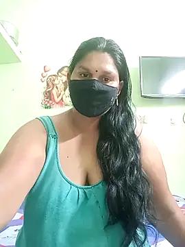 Snapshot of telugutanuja_ chatting on April 22, 2026, 3:57 pm telugutanuja online show from April 22, 2026, 3:57 pm