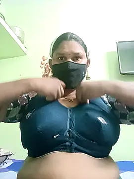 Snapshot of telugutanuja_ chatting on April 23, 2026, 4:35 am telugutanuja online show from April 23, 2026, 4:35 am