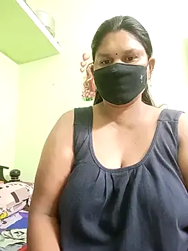 Snapshot of telugutanuja_ chatting on April 28, 2026, 11:32 pm telugutanuja online show from April 28, 2026, 11:32 pm