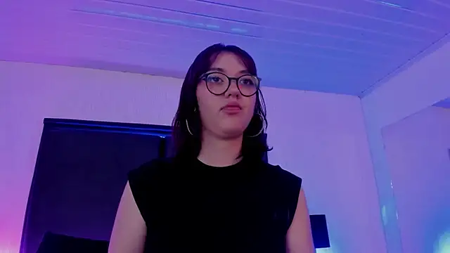 LilithBluum online show from April 9, 2026, 11:26 am