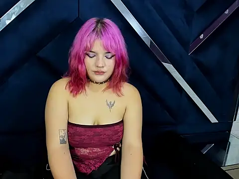 Sherry Boomm online show from March 18, 2026, 9:07 pm