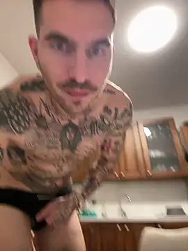 Snapshot of matC_of chatting on March 18, 2026, 6:55 pm matC of online show from March 18, 2026, 6:55 pm