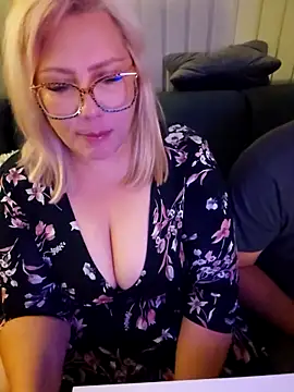 LexySaint online show from September 15, 2025, 5:57 pm