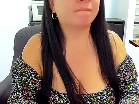 Snapshot of milla_moon1 chatting on July 29, 2026, 2:59 pm milla moon1 online show from July 29, 2026, 2:59 pm