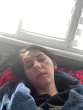 Oliviyaa kiss  online show from March 13, 2026, 12:23 pm