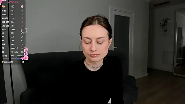 Snapshot of Dorimena chatting on April 9, 2026, 3:28 pm Dorimena online show from April 9, 2026, 3:28 pm