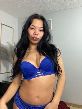 Queen Chanel XXX online show from April 15, 2026, 8:53 pm