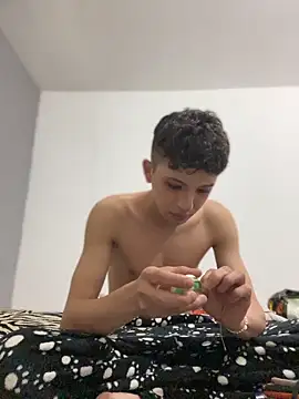 Daniel Roy online show from March 13, 2026, 6:09 am