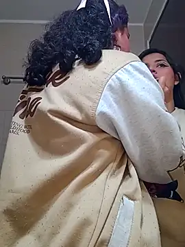 Liily Foxxy online show from April 18, 2026, 10:41 am