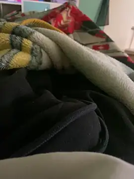 smallcoock online show from April 25, 2026, 11:57 am