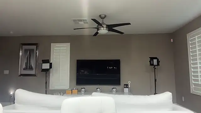 Naughty Ken Barbie-69 online show from March 18, 2026, 1:09 am