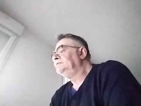 oura online show from April 10, 2026, 5:34 am