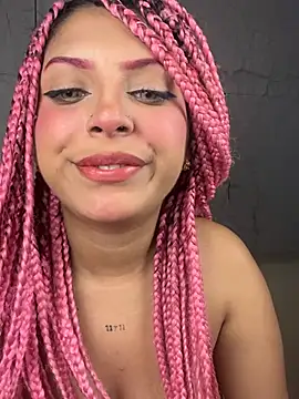 Snapshot of GiaRedd chatting on July 6, 2026, 3:03 pm GiaRedd online show from July 6, 2026, 3:03 pm