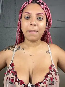 Snapshot of GiaRedd chatting on July 8, 2026, 1:15 pm GiaRedd online show from July 8, 2026, 1:15 pm