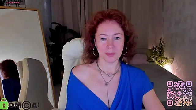 Snapshot of LeticiaRomano chatting on June 3, 2026, 4:04 am LeticiaRomano online show from June 3, 2026, 4:04 am