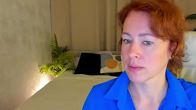 Snapshot of LeticiaRomano chatting on June 10, 2026, 4:01 am LeticiaRomano online show from June 10, 2026, 4:01 am