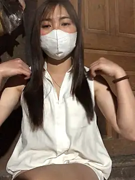 Akira-baby online show from March 18, 2026, 2:09 pm