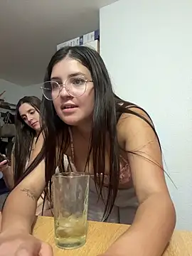 AitanaRosee online show from May 16, 2026, 12:51 am