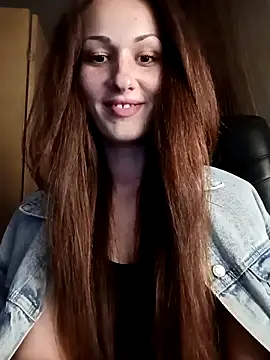 Snapshot of LunaCrystall chatting on March 31, 2026, 4:40 pm LunaCrystall online show from March 31, 2026, 4:40 pm