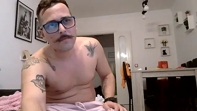 Snapshot of yanick931 chatting on May 23, 2026, 11:09 pm yanick931 online show from May 23, 2026, 11:09 pm