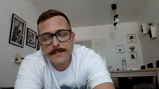 Snapshot of yanick931 chatting on June 1, 2026, 4:09 pm yanick931 online show from June 1, 2026, 4:09 pm