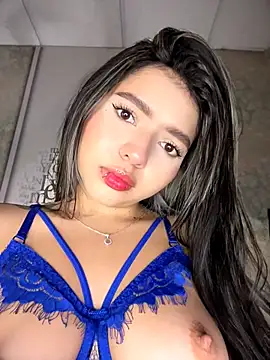 LolliePopsXXX online show from April 14, 2026, 1:06 pm