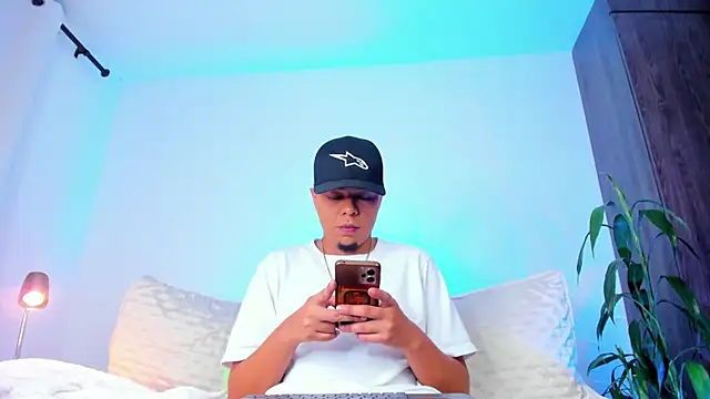 Randdy 333 online show from March 26, 2026, 5:24 am