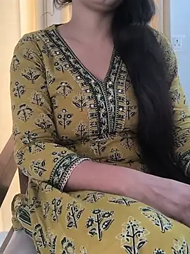 Jesmin khan01 online show from June 4, 2026, 12:11 pm