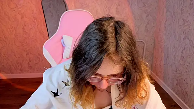 Aleks-caster online show from April 15, 2026, 9:27 am