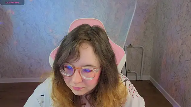 Aleks-caster online show from April 23, 2026, 9:19 am