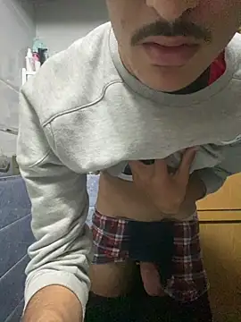 Achrafsad9i online show from April 2, 2026, 3:59 am