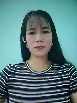 Geelio-playsx24 online show from April 18, 2026, 12:42 pm