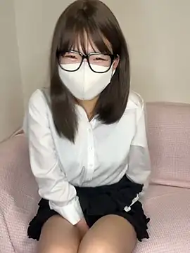 Snapshot of ichigonoiichan chatting on July 1, 2026, 11:59 pm ichigonoiichan online show from July 1, 2026, 11:59 pm