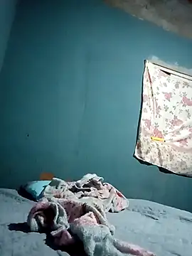 putinha1745 online show from March 13, 2026, 8:10 am