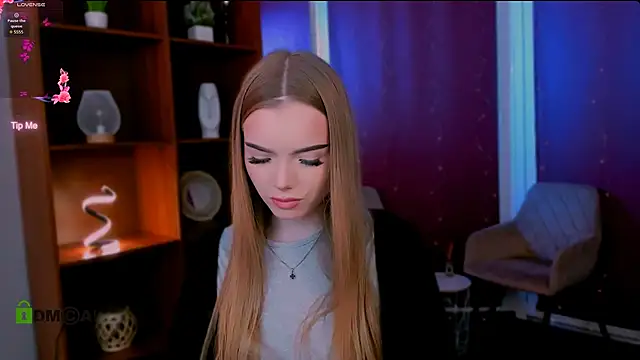 maddy moah online show from April 2, 2026, 11:19 am