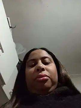 Snapshot of gatinha20257 chatting on June 7, 2026, 3:10 am gatinha20257 online show from June 7, 2026, 3:10 am