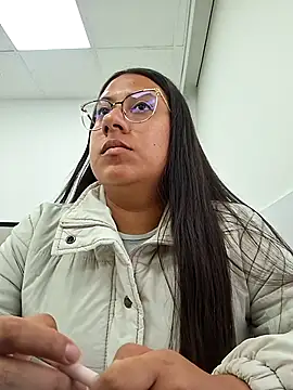 Scarlett zoee online show from April 10, 2026, 6:34 pm