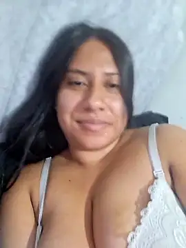 Scarlett zoee online show from April 14, 2026, 2:39 am