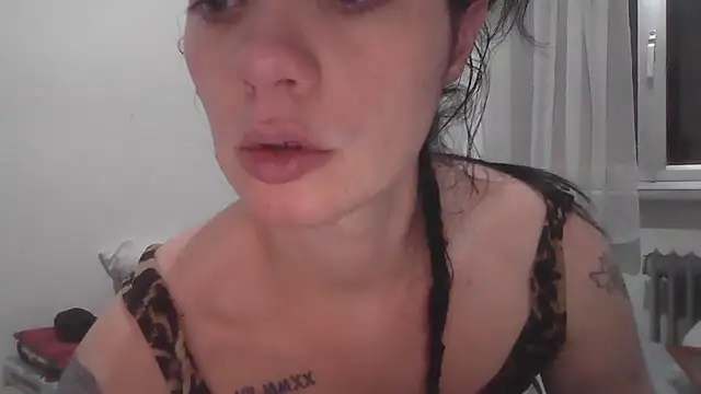 Snapshot of anastasia-evans chatting on March 28, 2026, 7:35 pm anastasia-evans online show from March 28, 2026, 7:35 pm