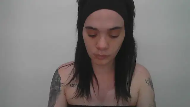 Snapshot of anastasia-evans chatting on April 8, 2026, 5:24 pm anastasia-evans online show from April 8, 2026, 5:24 pm