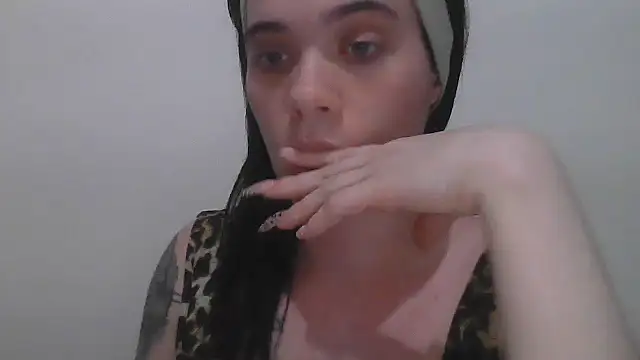 Snapshot of anastasia-evans chatting on April 10, 2026, 1:11 am anastasia-evans online show from April 10, 2026, 1:11 am