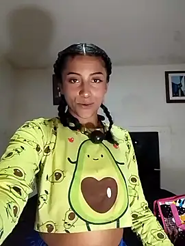 KattyBerryX online show from June 7, 2026, 6:55 pm